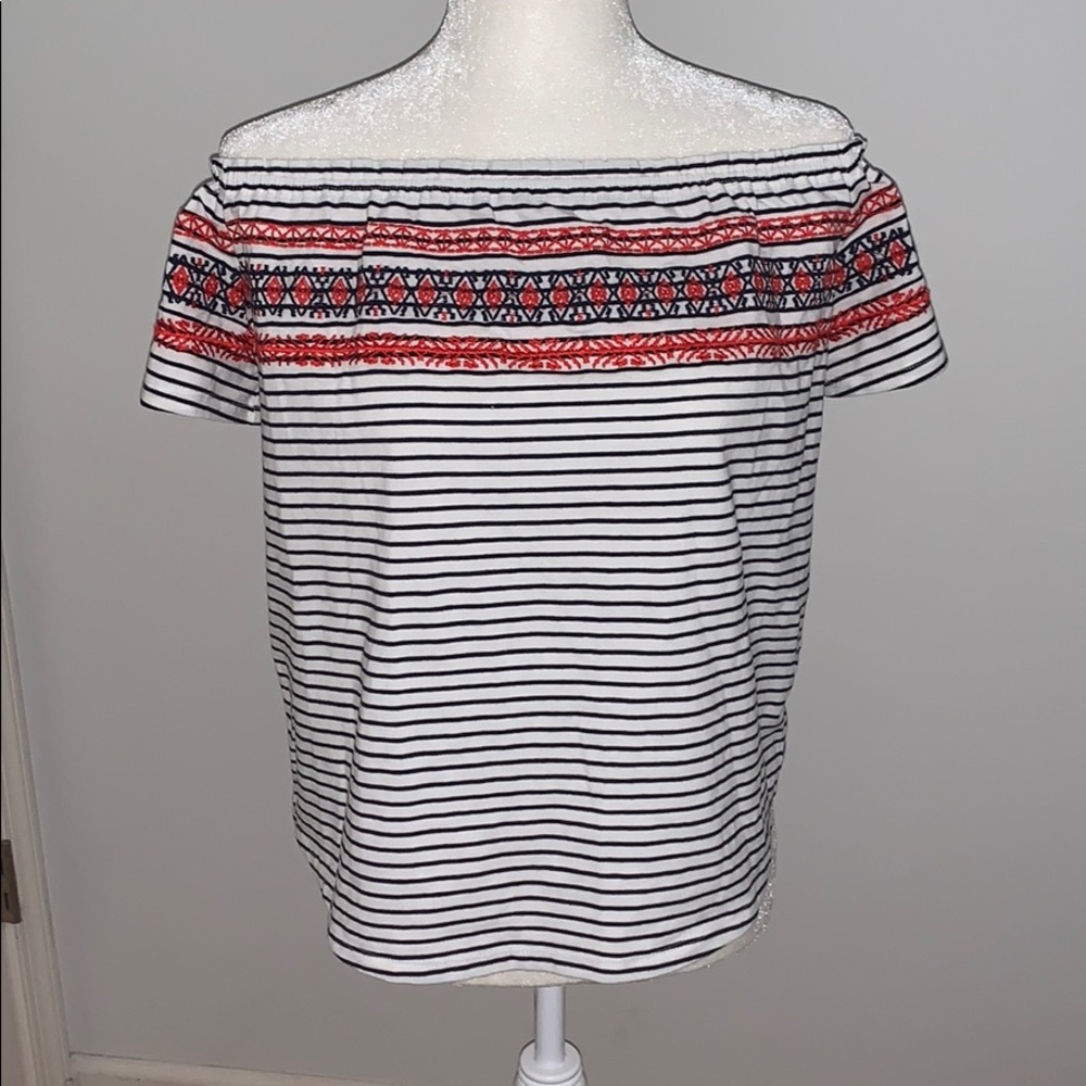 Lily Rain Off the Shoulder Shirt! WORN ONCE